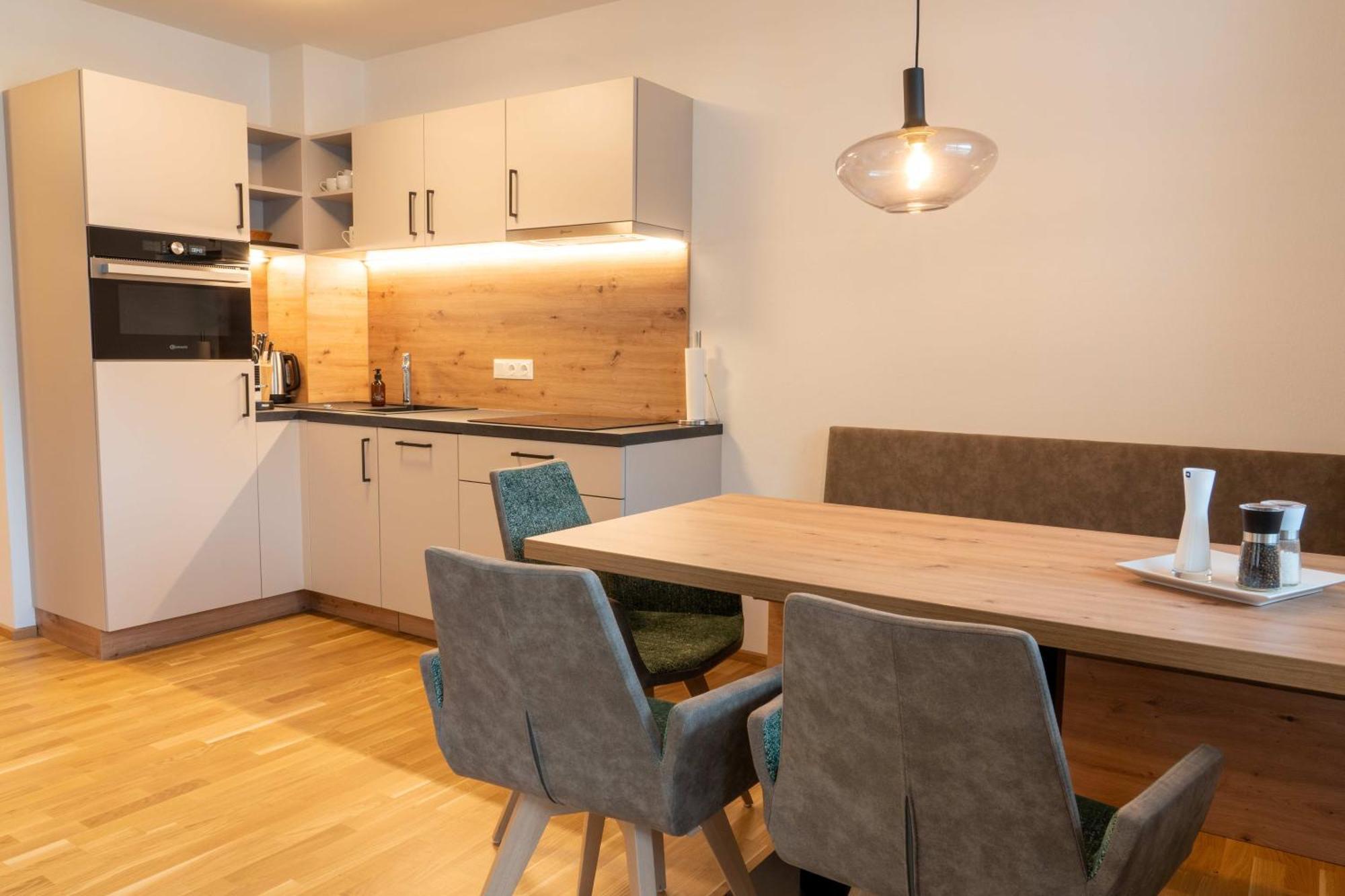 Bauernhofhotel "Die Unterbergerin" - Zimmer Mit Fruehstueck Und Ferienwohnungen In Gastein Mit Gratis Thermeneintritt Dorfgastein Habitación foto